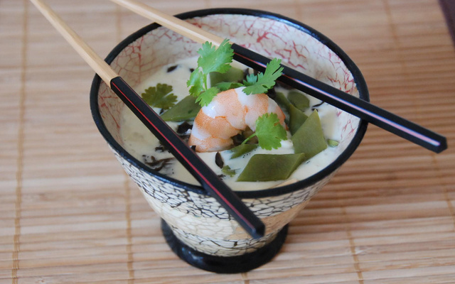Flan japonais Chawanmuchi avec les bouillons Ariaké