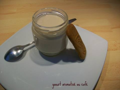Yaourts au café