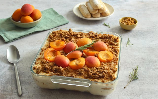 Tiramisu aux abricots rôtis et spéculoos