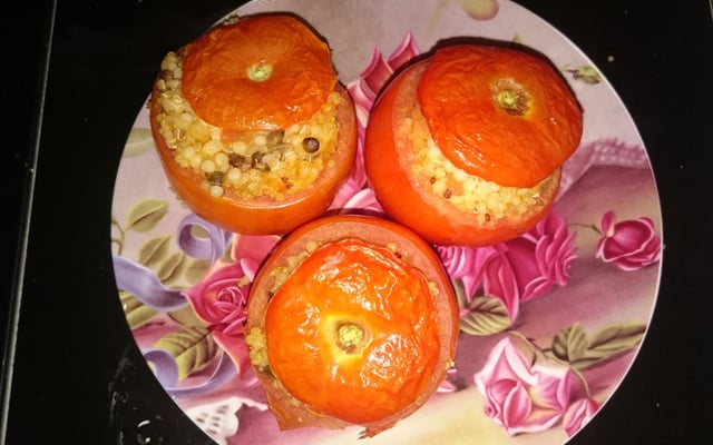 Tomates farcies au Quinoa et Lentilles