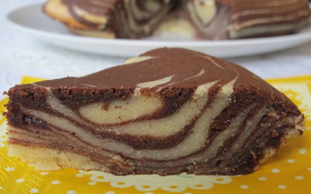 Gâteau rayé chocolat-vanille