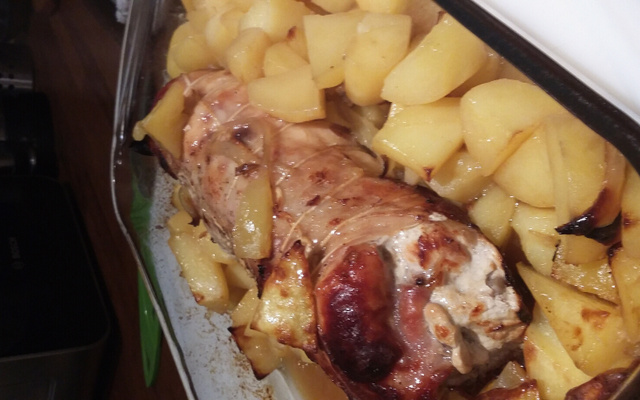 Rôti de dinde farci