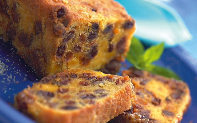 Cake aux fruits secs et au tofu