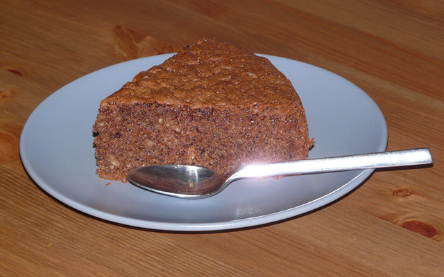 Gâteau aux noisettes maison