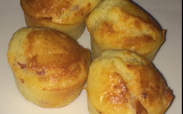 Muffins aux lardons et au gruyère