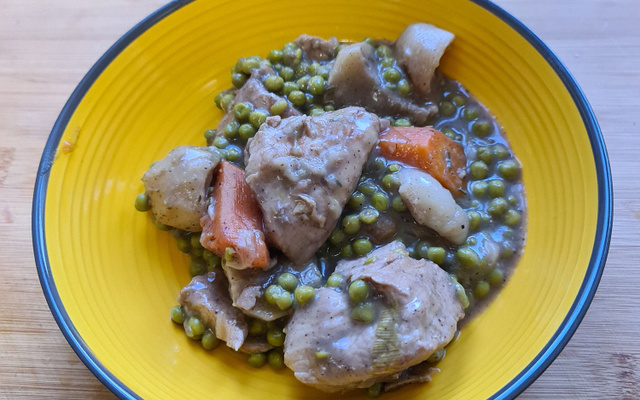 Navarin de dinde, navets et carottes