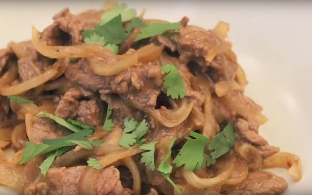 Bœuf aux oignons à la Chinoise