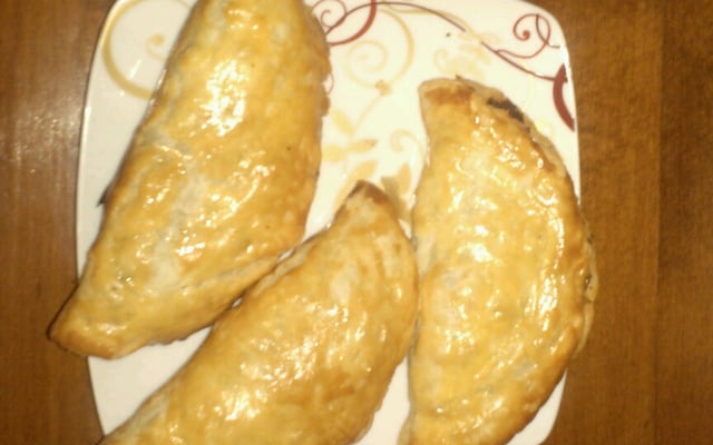Empanadas de carne (au four) / chaussons argentins à la viande