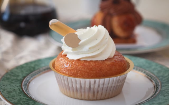 Baba au rhum et sa chantilly