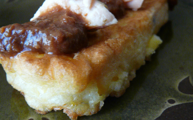 Poulet sauce mole sur sa galette de maïs