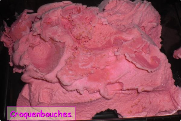 Glace aux framboises