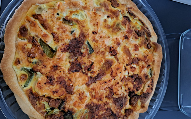Tarte au saumon et aux poireaux