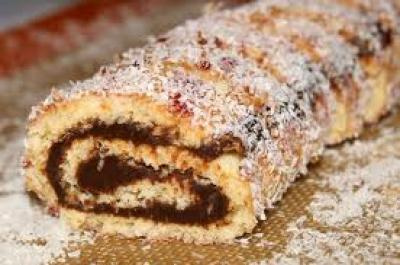 Bûche caramel choco biscuit noix de coco