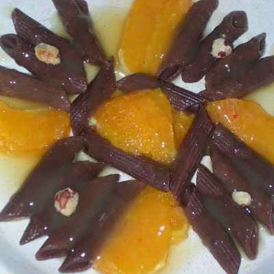 Pâtes au chocolat à l'orange sauce au cointreau