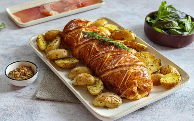 Le véritable filet mignon de porc en croûte