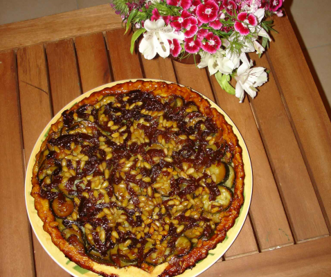 Tatin de courgettes aux pignons