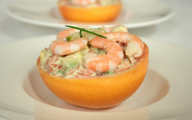 Tartare pamplemousse-avocat-crevettes, citron vert & wasabi