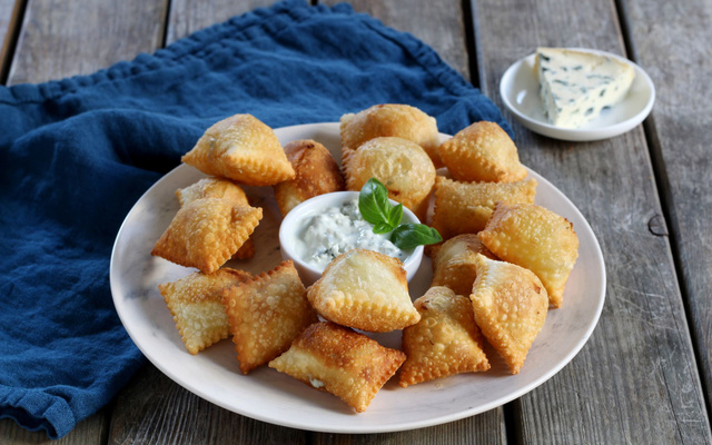 Ravioles frites à la Fourme d'Ambert