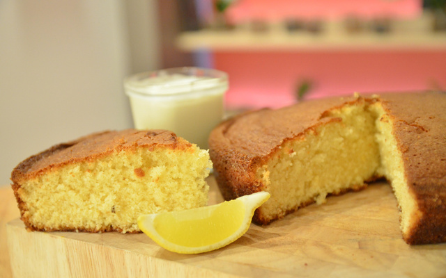 Gâteau au yaourt nature maison