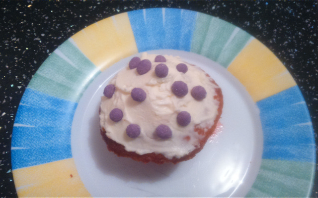Cupcakes aux pralines roses glaçage au mascarpone