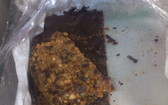 Barres de céréales et glaçage au chocolat