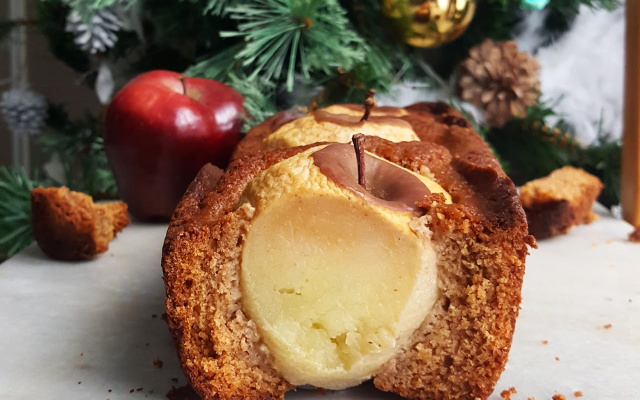 Cake minceur, spécial fêtes : pommes, miel et cannelle