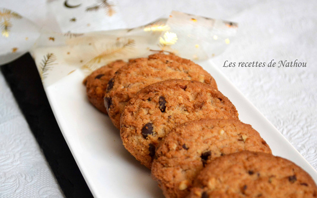 Cookies croquants au chocolat noir et noisettes