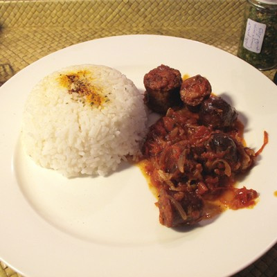 Rougail saucisse : la recette traditionnelle