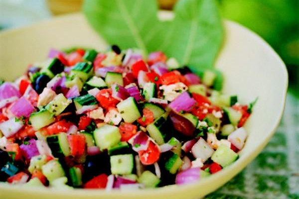 Raïta de légumes traditionnelle