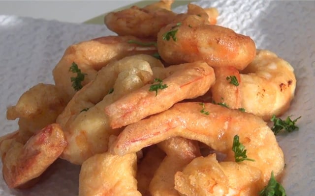 Beignets de crevettes aux épices
