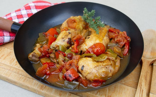 Poulet basquaise