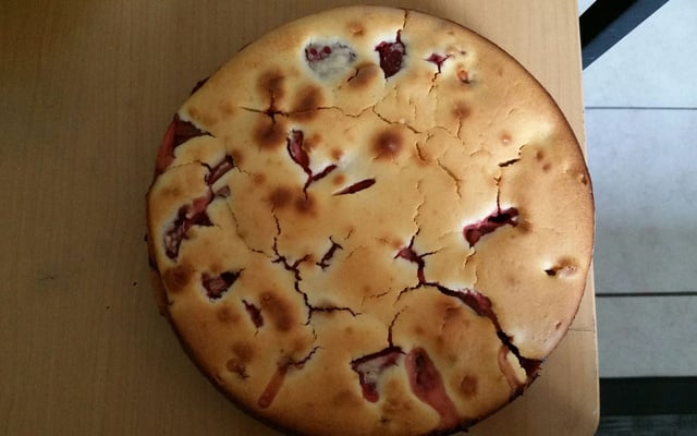 Gâteau aux fraises simple et rapide