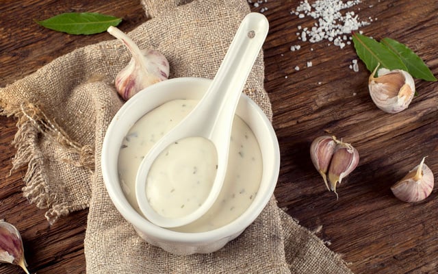 Crème d'ail traditionnelle