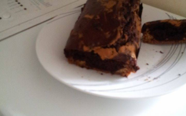 Cake marbré  chocolaté et sucré au rhum