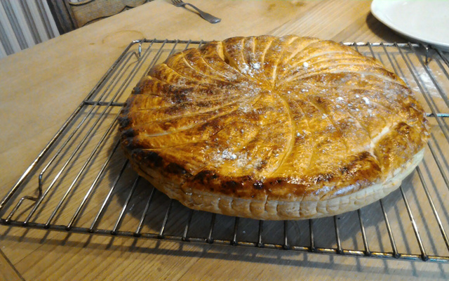 Galette des Rois frangipane avec sa crème pâtissière