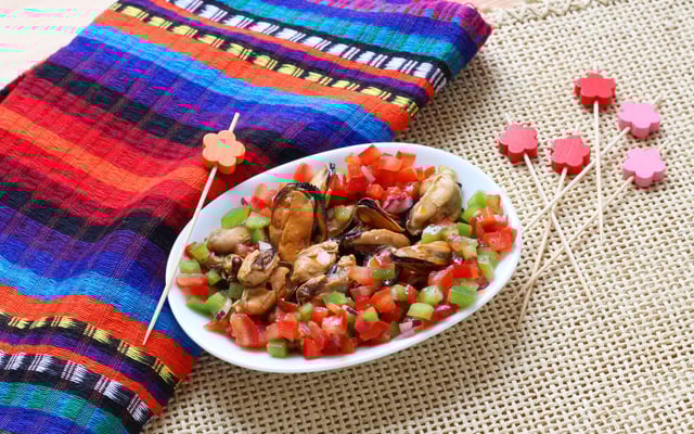 Vinagreta aux moules en escabèche