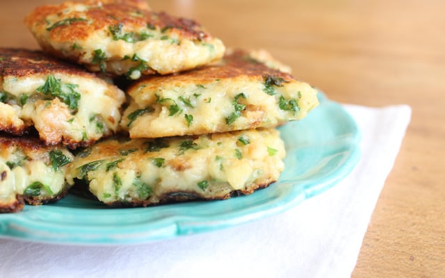 Croquettes de pain au comté et au persil