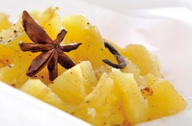 Papillote d'ananas aux épices - Photo par Interfel