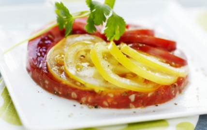 Carpaccio de Tomates de France multicolores, cumin et coriandre fraîche - Photo par Tomates de France