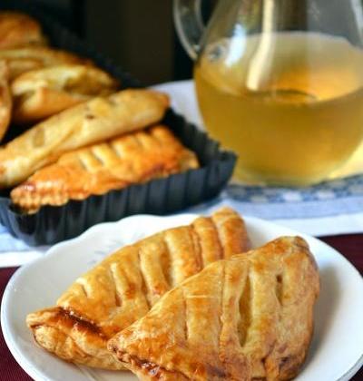 Chaussons aux pommes faciles - Photo par larik_malasha