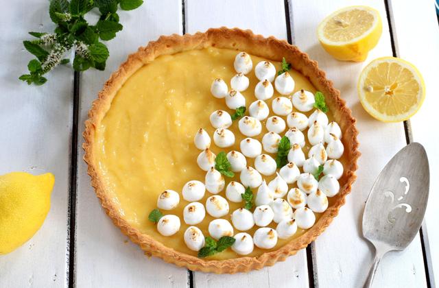 Tarte au citron et sa meringue dorée au four - Photo par Silvia Santucci