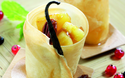 Nems d'ananas noix de pécan, caramel, rhum - Toupargel
