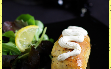 Savarin au saumon pavot, sirop au vin blanc et agrume - Photo par talons