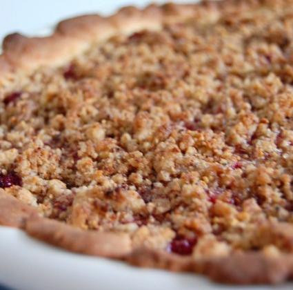 Recette Tarte Rhubarbe Framboises Et Son Crumble Au Pralin 750g