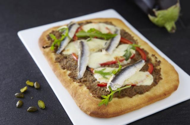 Pizza aubergine mozzarella et poivron - Photo par Cassegrain