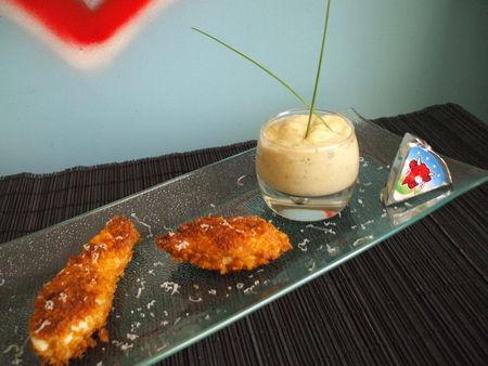 Menu pour les petits ! Nuggets de poulet panés aux corn flakes et son velouté de courgettes à la vache qui rit ! Pour 5 - Photo par Recette de Benzo