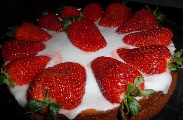 Gâteau portugais aux fraises pour la fete des mères - joao28