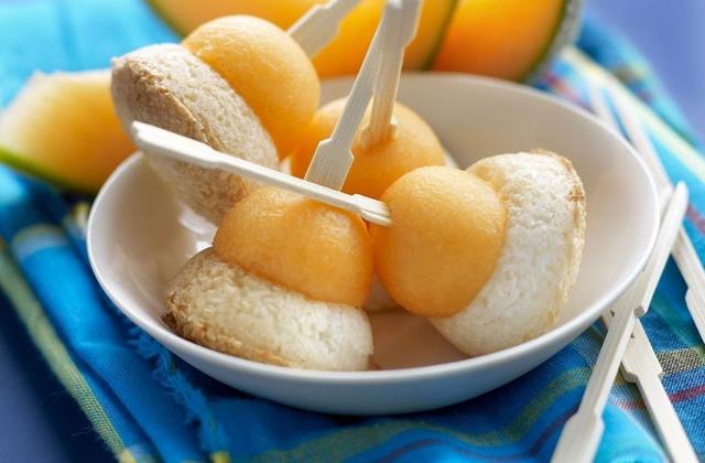 Rochers noix de coco et melon de Guadeloupe IGP - Photo par Le Melon de Guadeloupe IGP