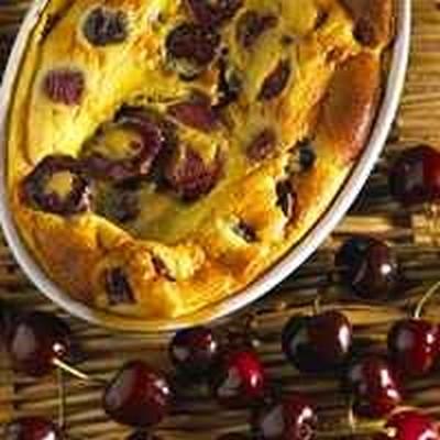 Clafoutis aux cerises noires traditionnel - Photo par 750g