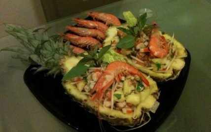 Salade thaï aux crevettes et à l'ananas - Photo par Kikilatoque